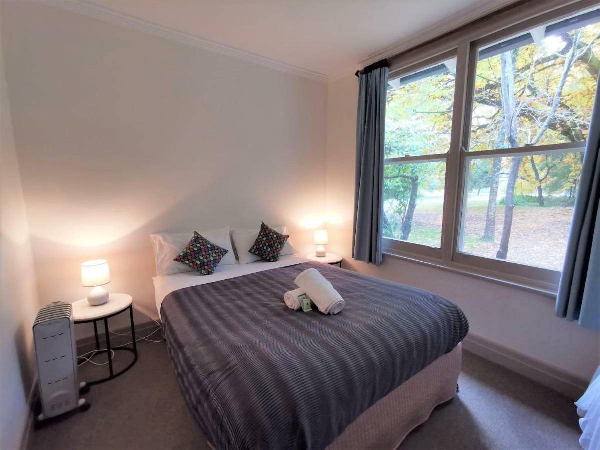 Elm Lodge Bright Ngoại thất bức ảnh